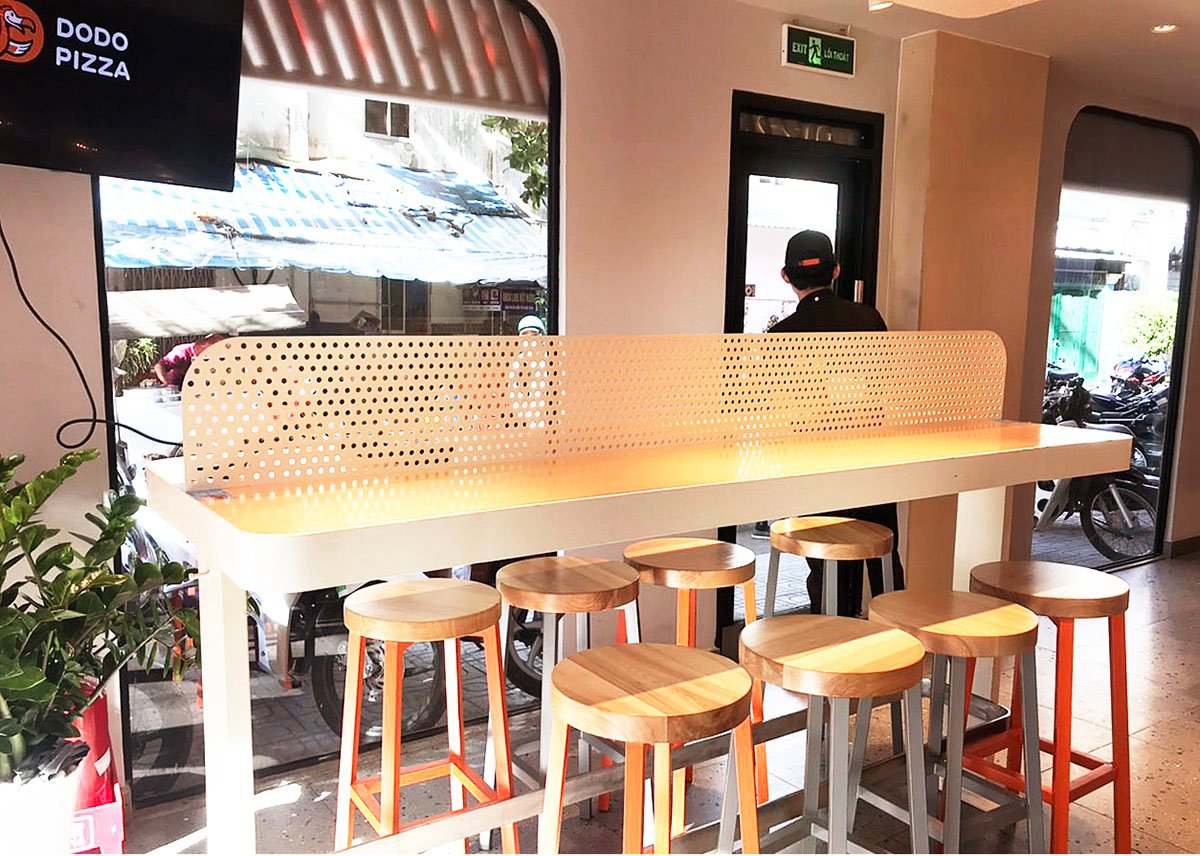 dodo pizza seats