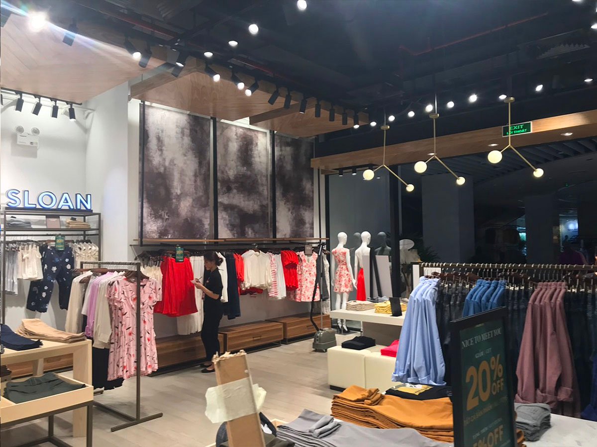 nội thất banana republic store